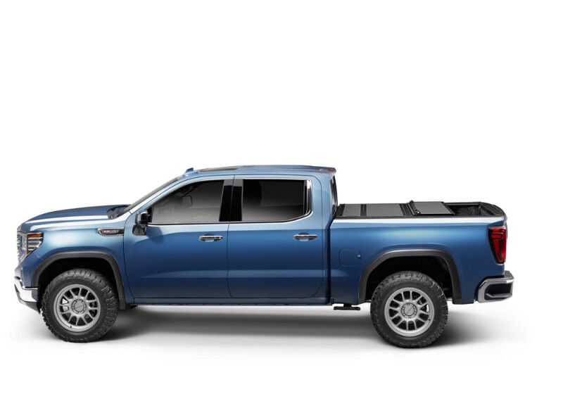 BAK BAKFlip MX4 Hard Folding Tonneau Cover For 2014-2020 Chevy Silverado 1500 / GMC Sierra 1500 5.5 ft (5'8"/69.9") Bed