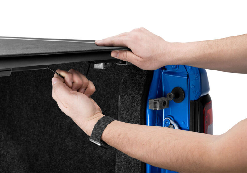 BAK Revolver X2 Hard Roll-Up Tonneau Cover For 2016-2023 Toyota Tacoma 5 ft (5'0"/60.5") Bed