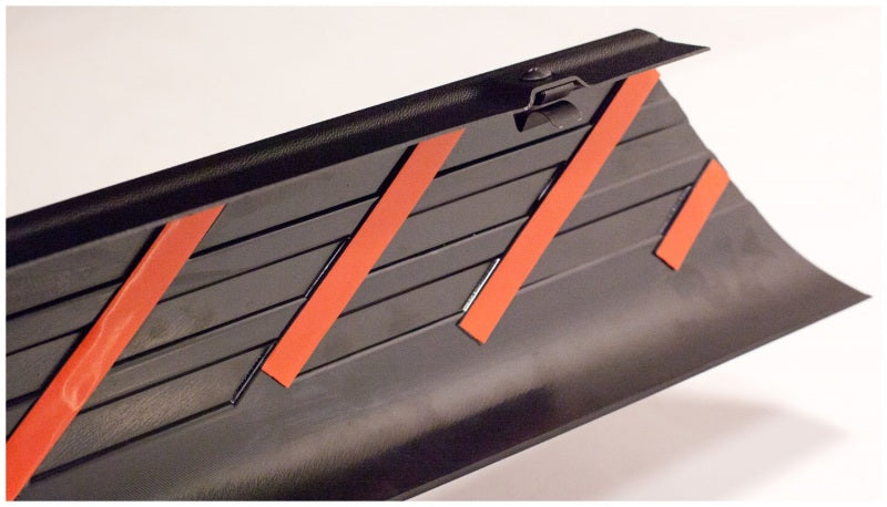 Husky Liners Rail Caps 96in Smoothback For 2001-2006 GMC Sierra 1500 & 2001-2007 2500/3500 - Black