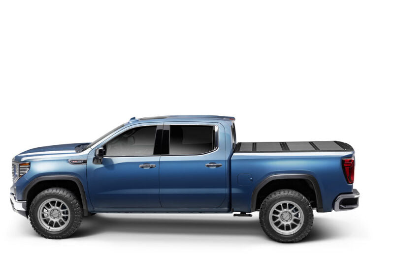BAK BAKFlip MX4 Hard Folding Tonneau Cover For 2014-2020 Chevy Silverado 1500 / GMC Sierra 1500 5.5 ft (5'8"/69.9") Bed