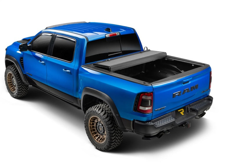 Extang Endure ALX Hard Folding Tonneau Cover For 2019-2023 Chevy Silverado 1500 / GMC Sierra 1500 5.5 ft (5'8"/69.9") Bed