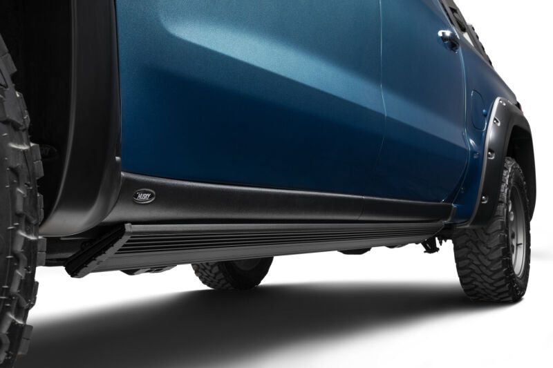 AMP Research PowerStep Xtreme Electric Running Boards For 2022-2024 Chevy Silverado 1500 / GMC Sierra 1500 & 2023-2026 2500/3500 Double/Crew Cab