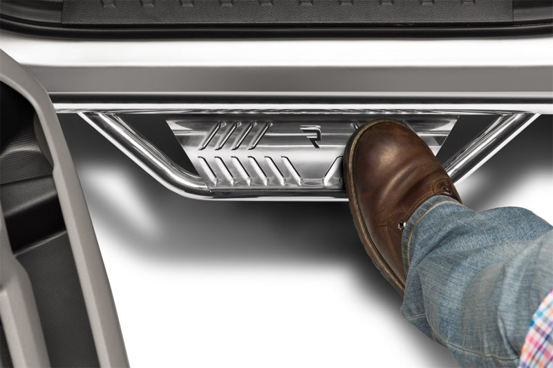 N-Fab Podium SS 3in Nerf Bars For 2015-2019 Ram 1500 / 2019-2024 Ram 1500 Classic & 2020-2026 2500/3500 Crew Cab 6.5 ft Bed - Bed Access - Polished Stainless