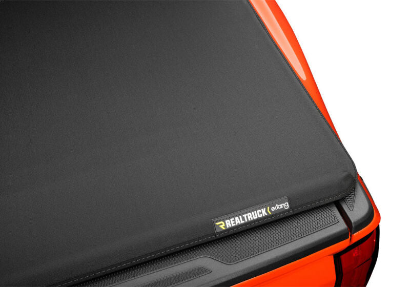Extang Trifecta Signature 2.0 Soft Folding Tonneau Cover For 2024 Toyota Tacoma 6 ft (6'1"/73.7") Bed