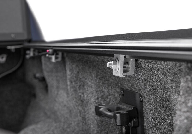 Extang Endure ALX Hard Folding Tonneau Cover For 2007-2013 Chevy Silverado 1500 / GMC Sierra 1500 & 2007-2013 2500/3500 (w/o Track System, w/ OE Bed Caps) 6.5 ft (6'6"/79.4") Bed