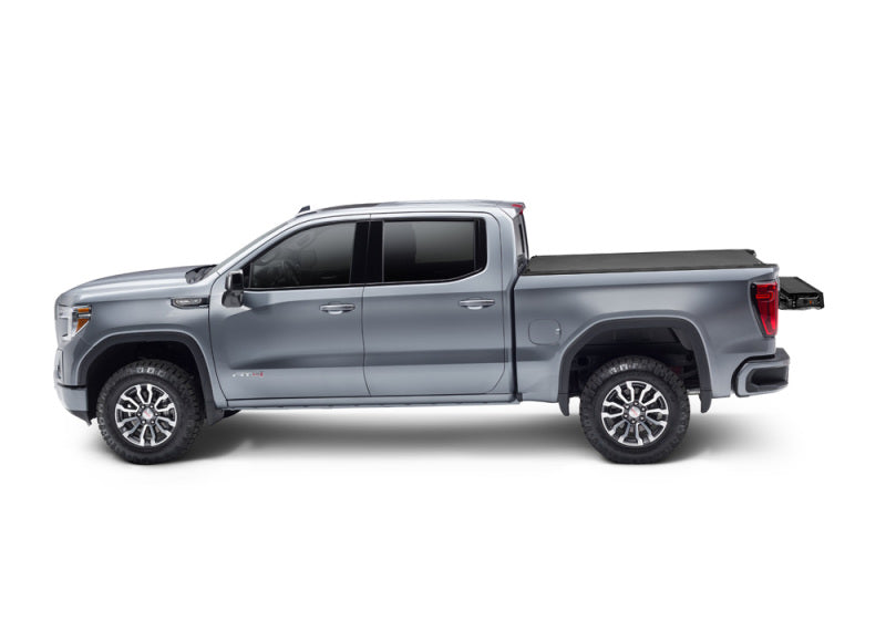 BAK Revolver X4s Hard Roll-Up Tonneau Cover For 1999-2013 Chevy Silverado 1500 / GMC Sierra 1500 / 1988-1998 Chevy/GMC C/K 1500 & 1988-2013 2500/3500 8 ft (8'2"/98.2") Bed
