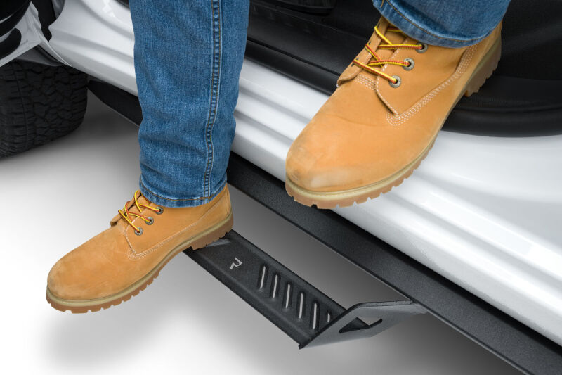 N-Fab Predator Pro Nerf Bars For 2019-2020 Chevy Silverado 1500 / GMC Sierra 1500 & 2020 2500/3500 Crew Cab - Cab Length - Textured Black