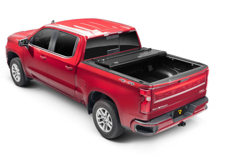 BAK BAKFlip G2 Hard Folding Tonneau Cover For 1999-2013 Chevy Silverado 1500 / GMC Sierra 1500 / 1988-1999 Chevy/GMC C/K 1500 & 1989-2014 2500/3500 6.5 ft (6'6"/79.4") Bed