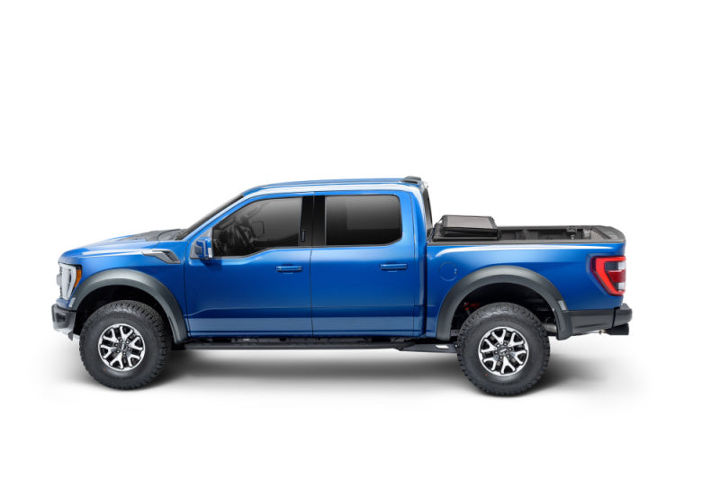 Extang Solid Fold ALX Hard Folding Tonneau Cover For 2015-2020 Ford F-150 5.5 ft (5'7"/67.1") Bed
