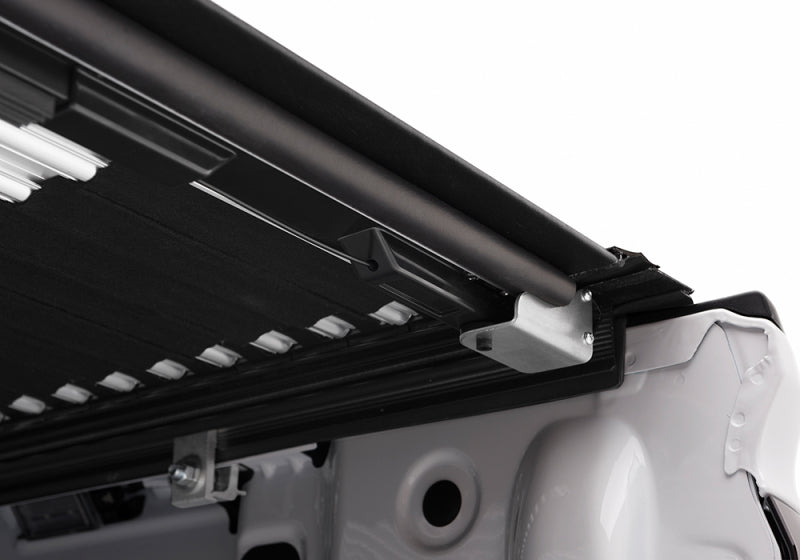 BAK Revolver X2 Hard Roll-Up Tonneau Cover For 1999-2013 Chevy Silverado 1500 / GMC Sierra 1500 / 1988-1998 Chevy/GMC C/K 1500 & 1988-2014 2500/3500 8 ft (8'2"/98.2") Bed