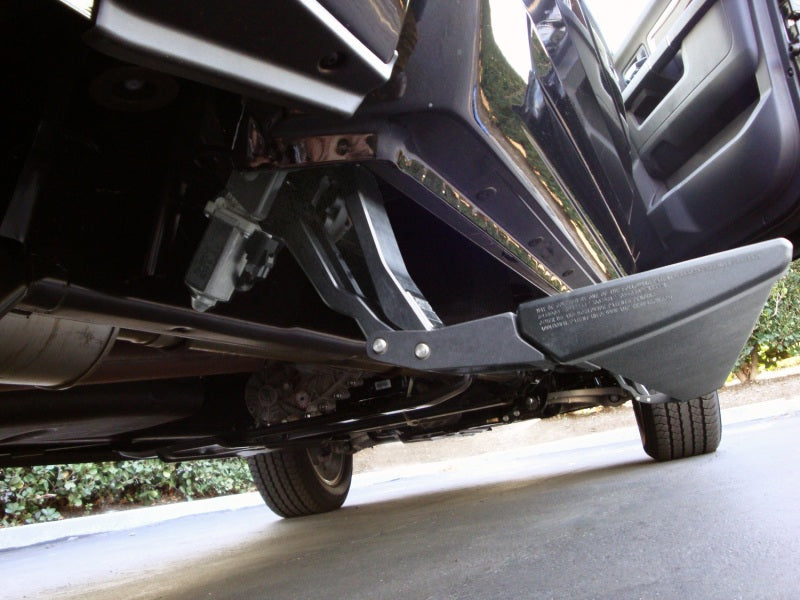 AMP Research PowerStep Plug N Play Electric Running Boards For 2013-2015 Ram 1500 & 2013-2015 2500/3500